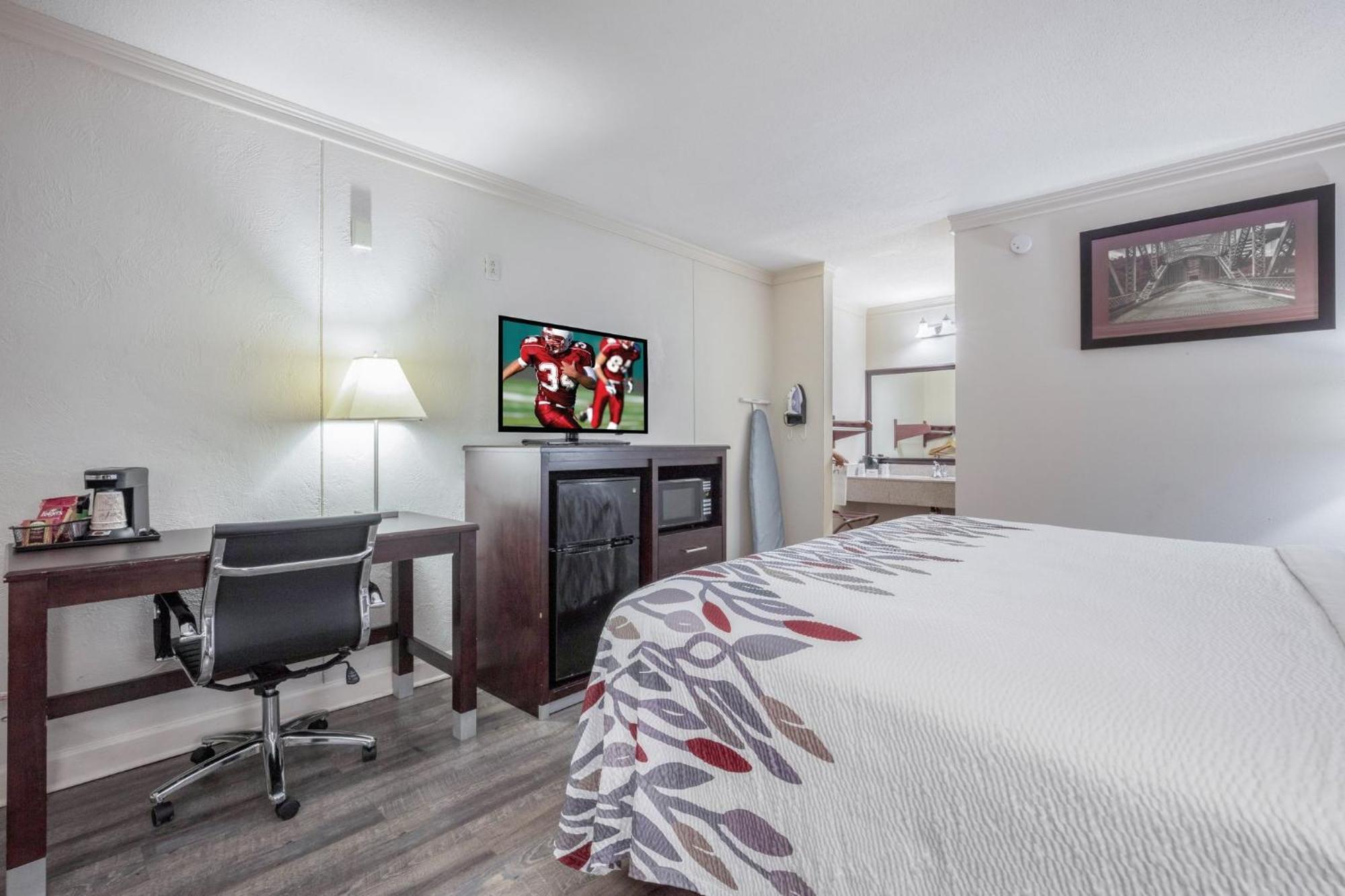 Red Roof Inn Forrest City Dış mekan fotoğraf
